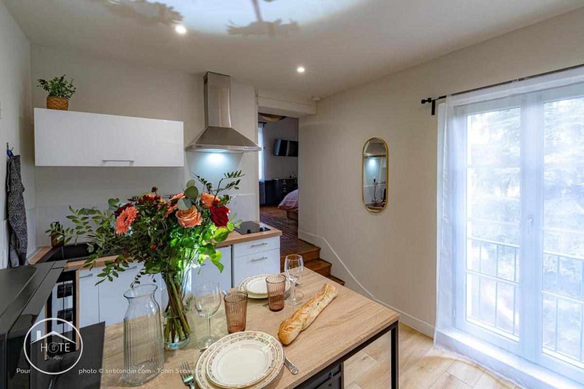 Romantic Bellevue Et Parking * Chambery
